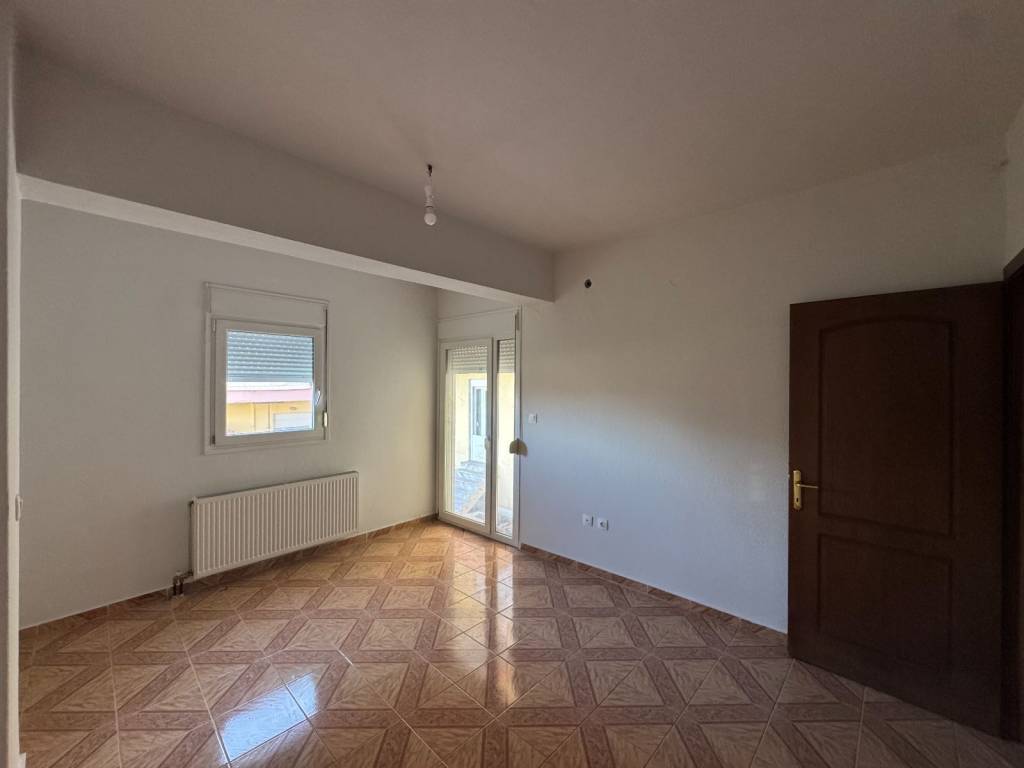 Ypnodomatio isogeioy