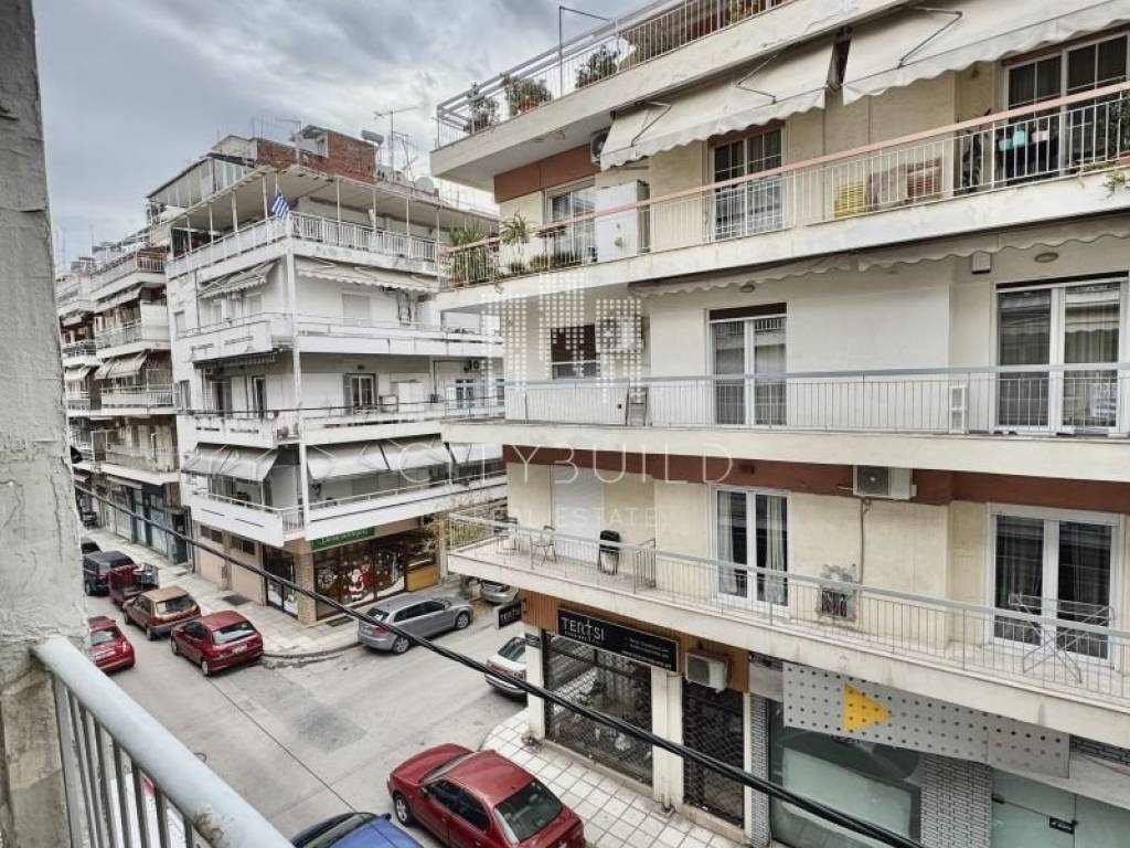 Θέα από μπαλκόνι