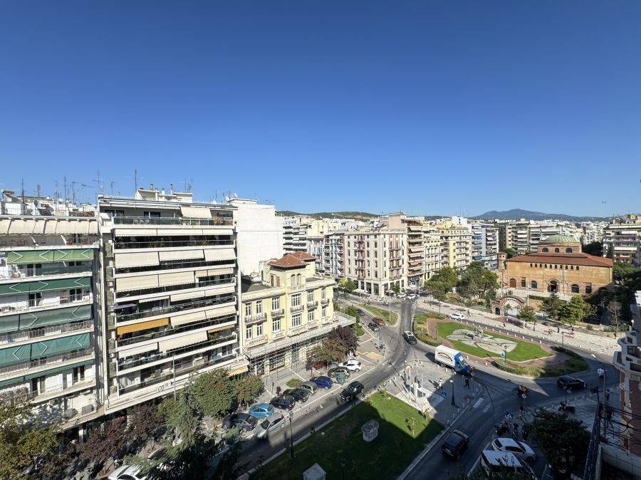 Θέα από μπαλκόνι