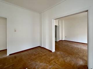 exarcheia_residential_apartment_for_rent
