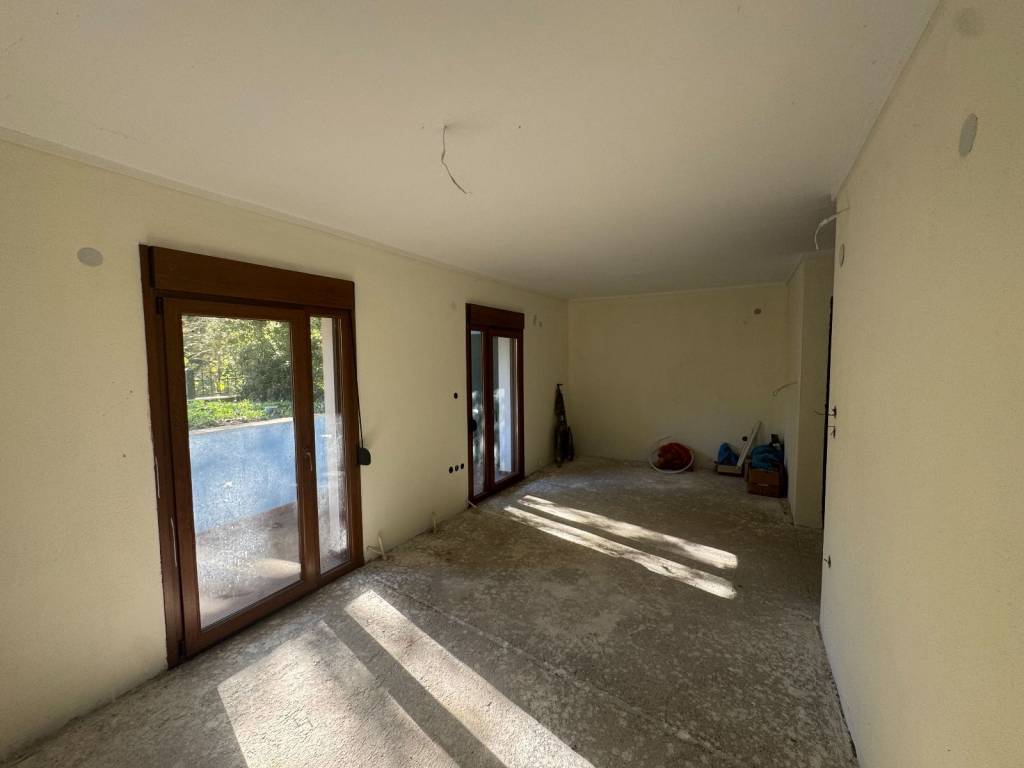 Σαλονοκουζίνα ισογείου