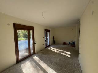 Σαλονοκουζίνα ισογείου