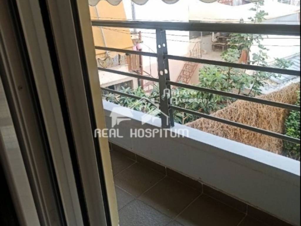 Θέα από μπαλκόνι