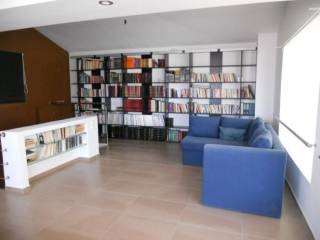 Βίλα με Πισινα προς Πώληση στην Αττική Παλαιά Φωκαία