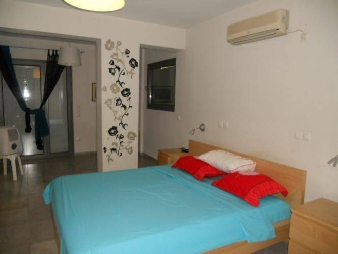 Βίλα με Πισινα προς Πώληση στην Αττική Παλαιά Φωκαία