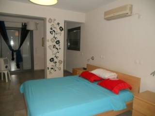 Βίλα με Πισινα προς Πώληση στην Αττική Παλαιά Φωκαία