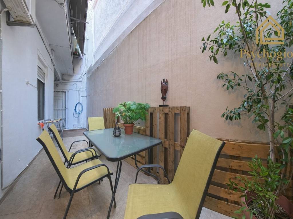 Εσωτερικοι χώροι