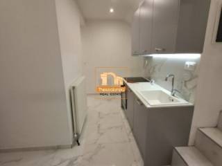 Χαριλάου, Γκαρσονιέρα