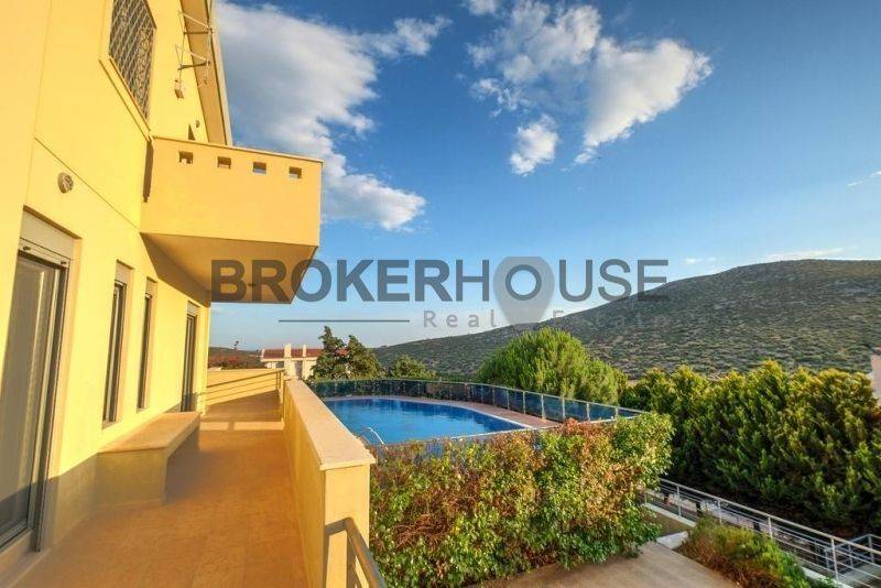 Θέα από μπαλκόνι