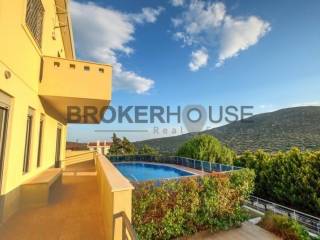 Θέα από μπαλκόνι