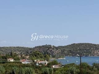 Παραθαλάσσια μονοκατοικία με θέα θάλαασα στην Επίδαυρο