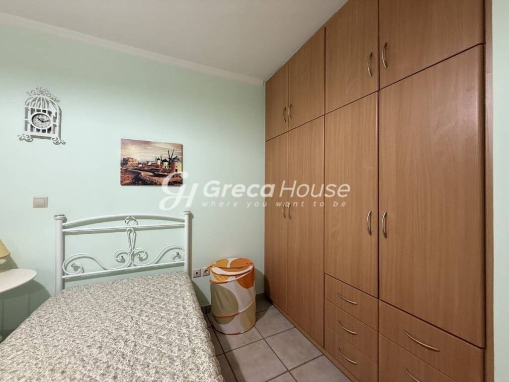 Παραθαλάσσια μονοκατοικία με θέα θάλαασα στην Επίδαυρο