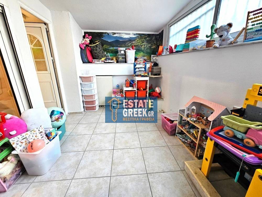 ★ Υπόδειξη σήμερα ★ Διαθέσιμο 1/2026 ★ Δικό του καυστήρα πετρελαίου ★  