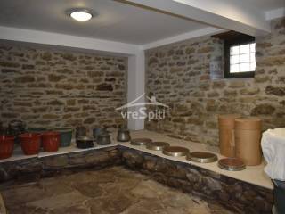 ΑΠΟΨΗ ΑΚΙΝΗΤΟΥ