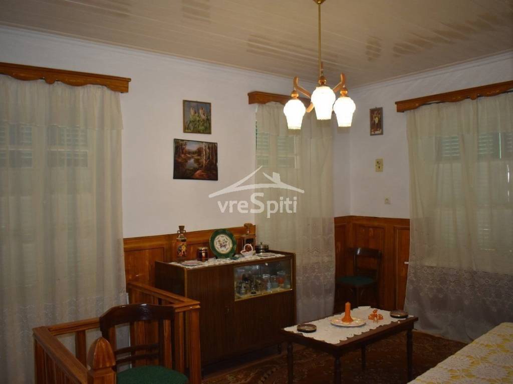 ΑΠΟΨΗ ΑΚΙΝΗΤΟΥ