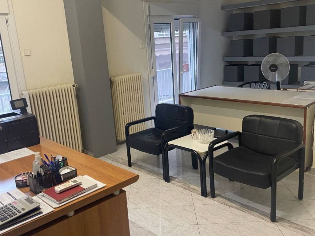 Xechoristos choros grapheioy