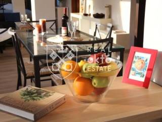 Σαλοκουζίνα