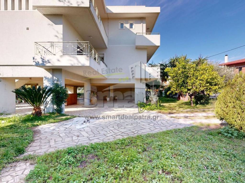 Εξωτερικοι χώροι