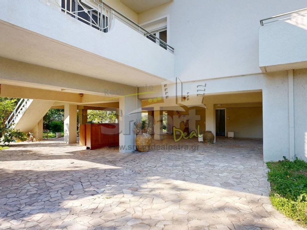 Εξωτερικοι χώροι