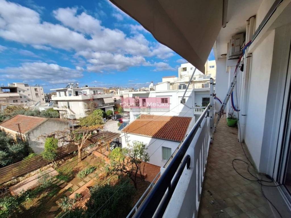 Θέα από μπαλκόνι