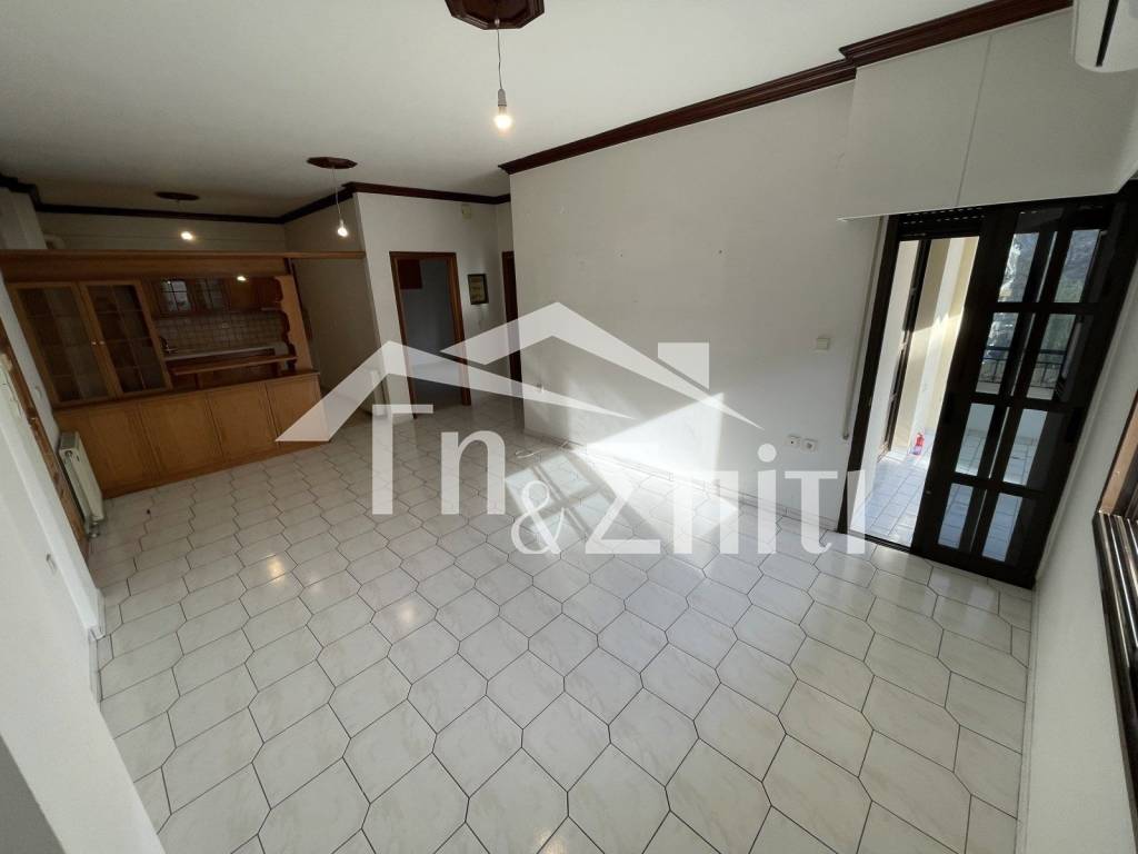 Σαλοκουζίνα