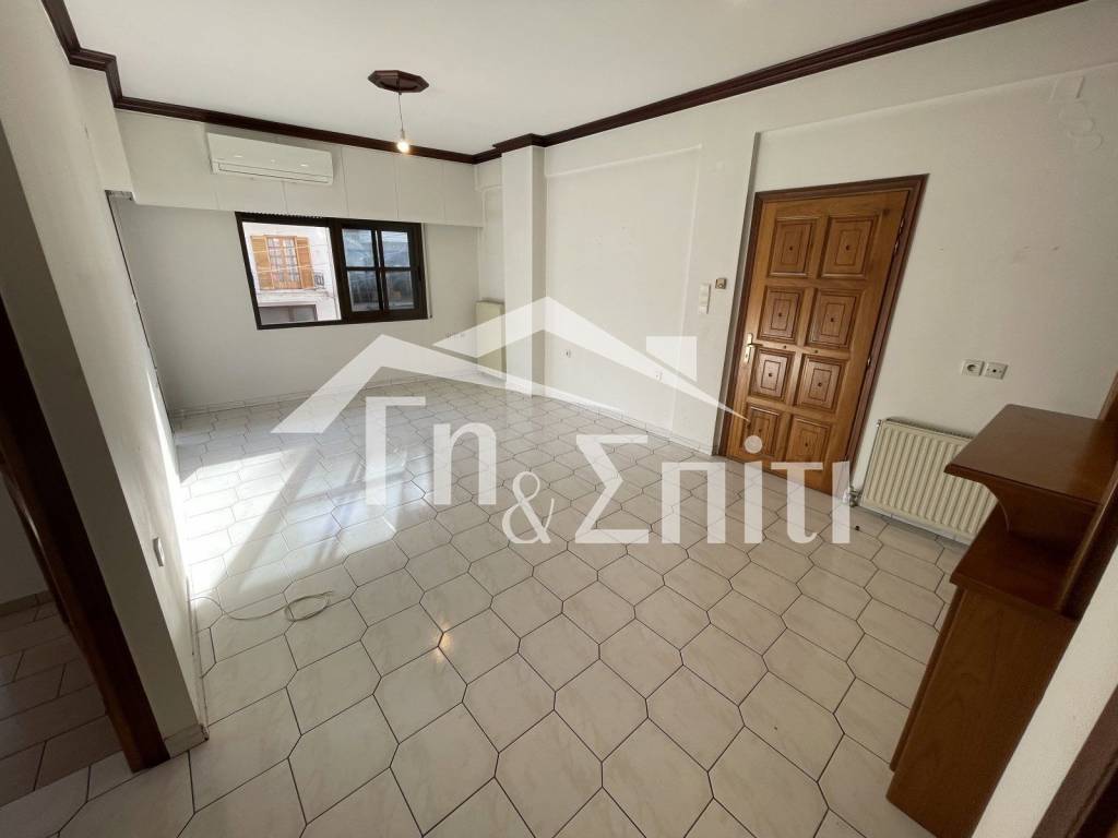 Σαλοκουζίνα