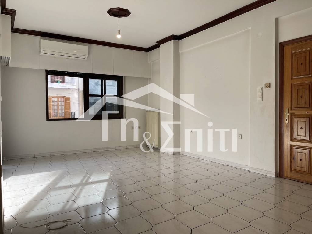 Σαλοκουζίνα