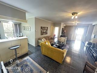 Forumland Real Estate, Σαλόνι με τζάκι