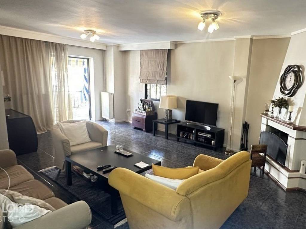 Forumland Real Estate, Σαλοκουζίνα