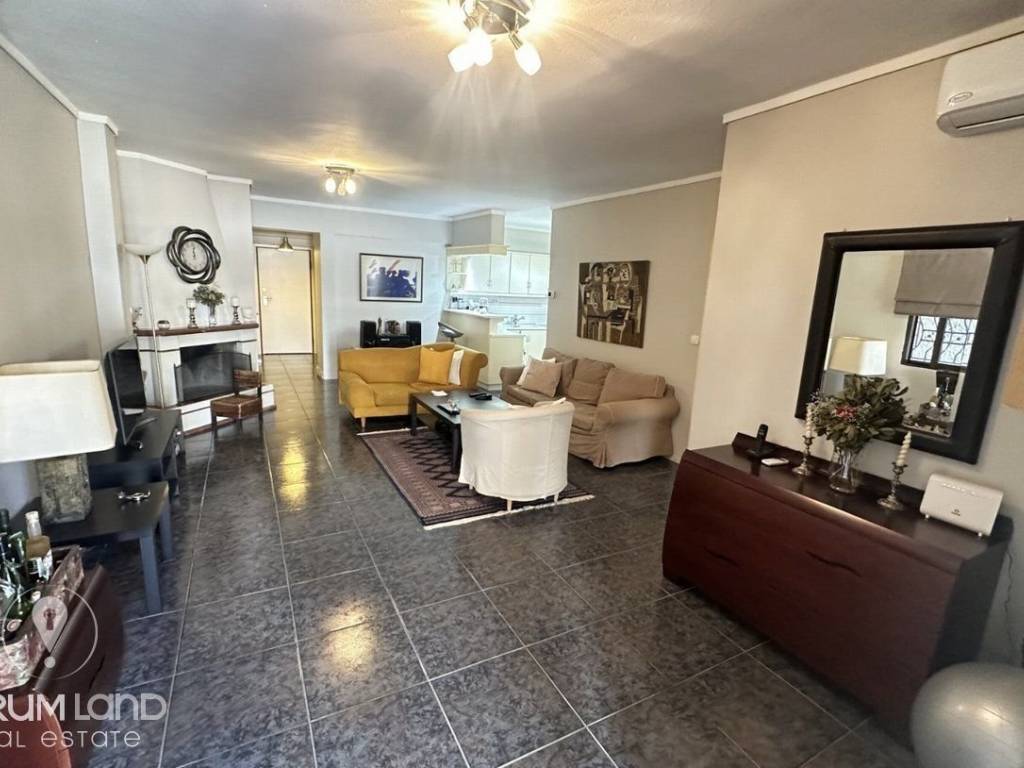 Forumland Real Estate, Σαλοκουζίνα