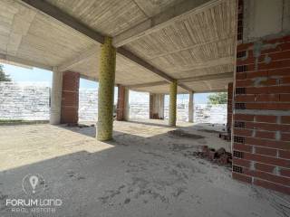 Forumland Real Estate, Κτίριο 1.400τ.μ.