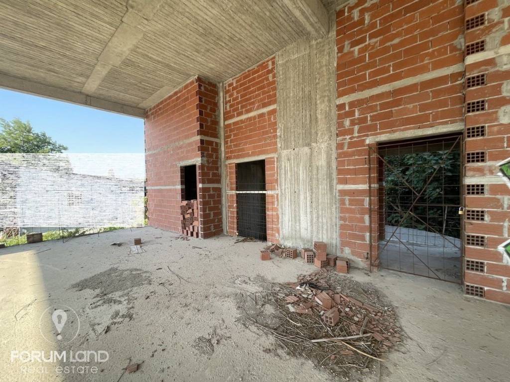 Forumland Real Estate, Κτίριο 1.400τ.μ.