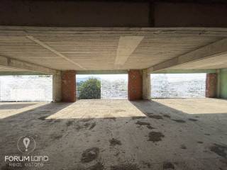 Forumland Real Estate, Κτίριο 1.400τ.μ.