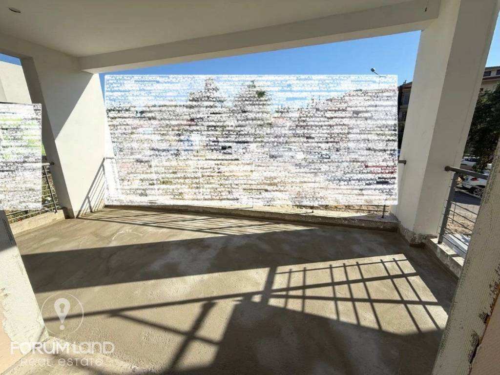 Forumland Real Estate, Βεράντες