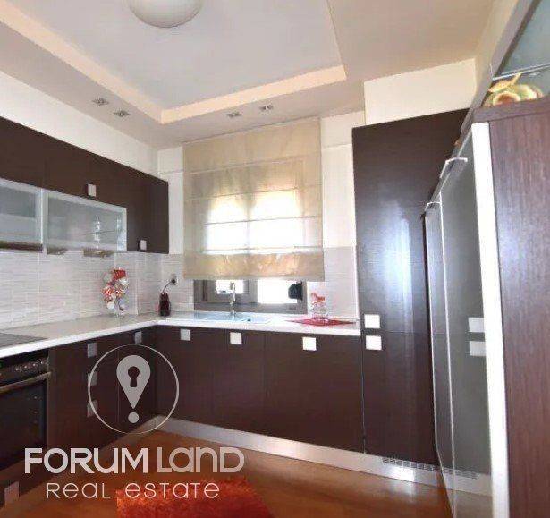 Forumland Real Estate, Κουζίνα