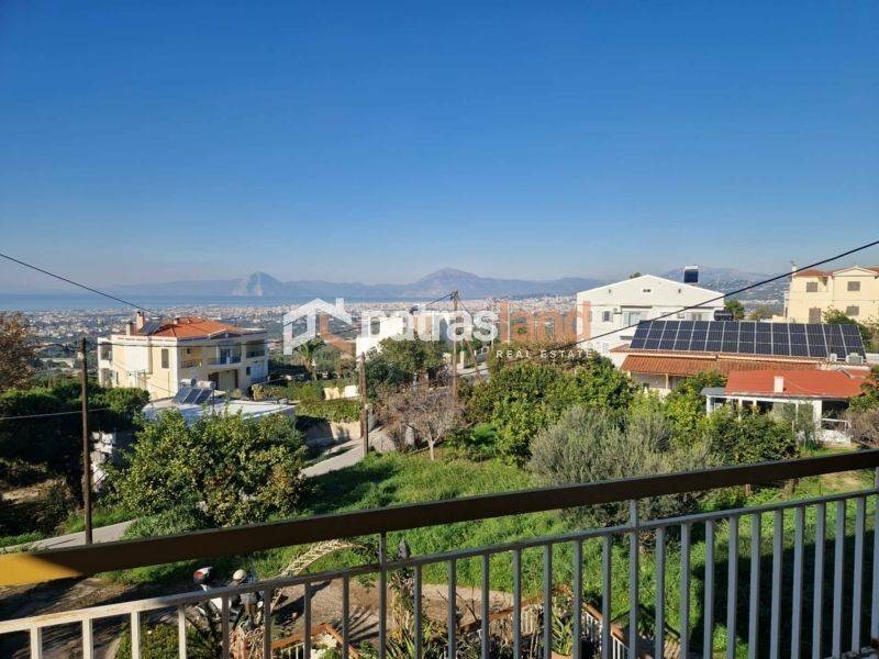 Θέα από μπαλκόνι