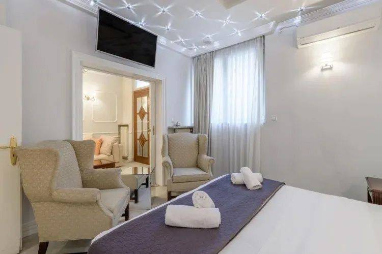 Εσωτερικοι χώροι