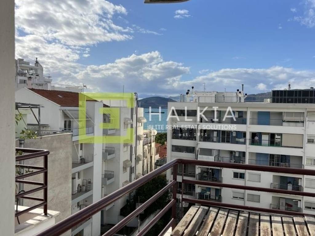 Θέα από μπαλκόνι