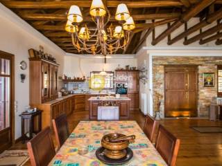 Τραπεζαρία