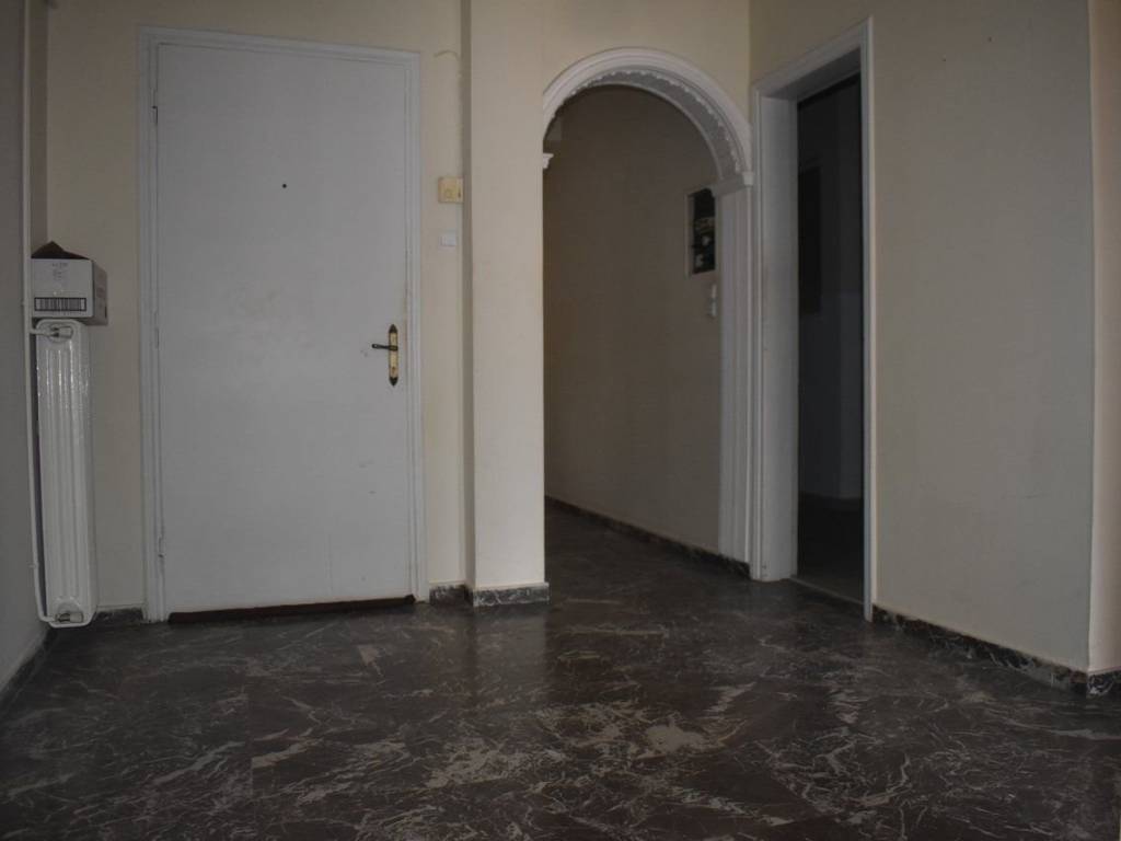 ΕΣΩΤΕΡΙΚΗ ΑΠΟΨΗ ΤΟΥ ΔΙΑΜΕΡΙΣΜΑΤΟΣ