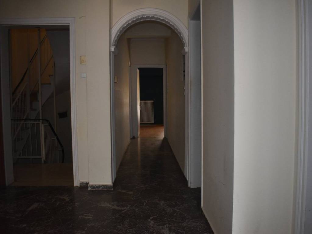 ΕΣΩΤΕΡΙΚΗ ΑΠΟΨΗ ΤΟΥ ΔΙΑΜΕΡΙΣΜΑΤΟΣ