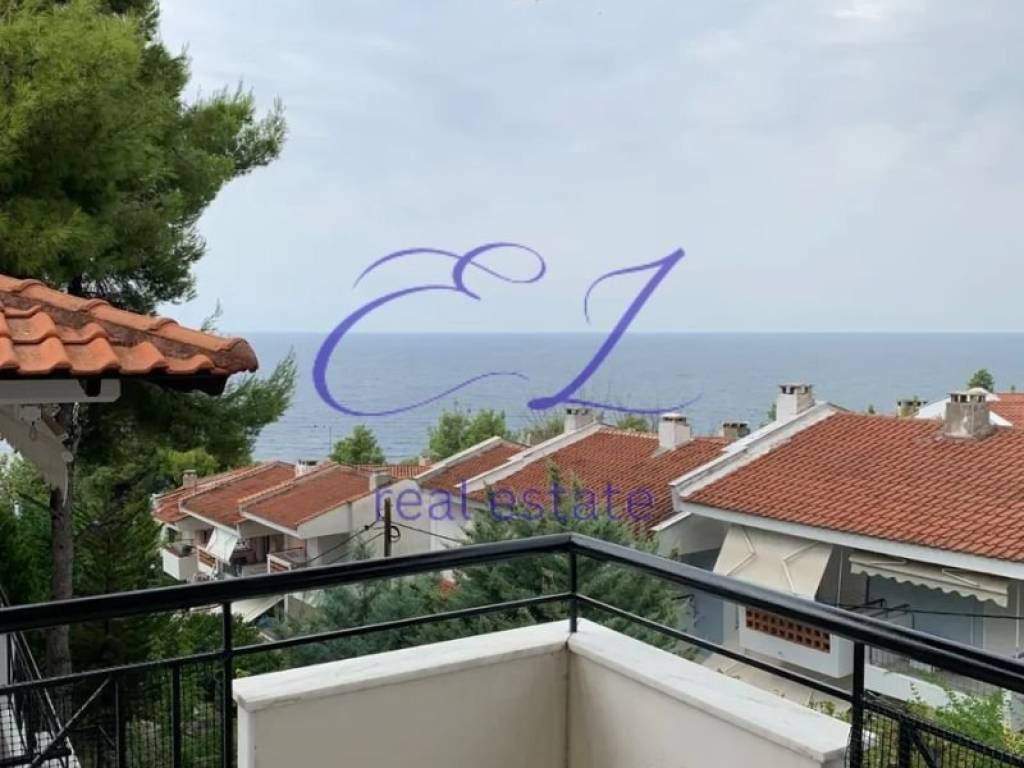 Θέα από μπαλκόνι