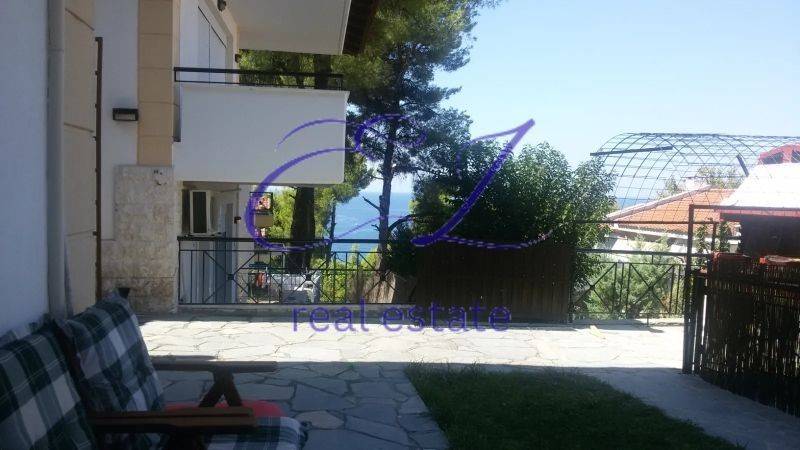 Θέα από μπαλκόνι