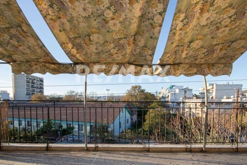 Θέα από μπαλκόνι