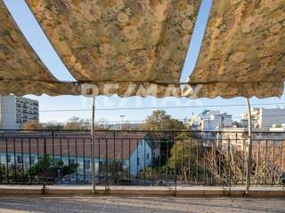 Θέα από μπαλκόνι