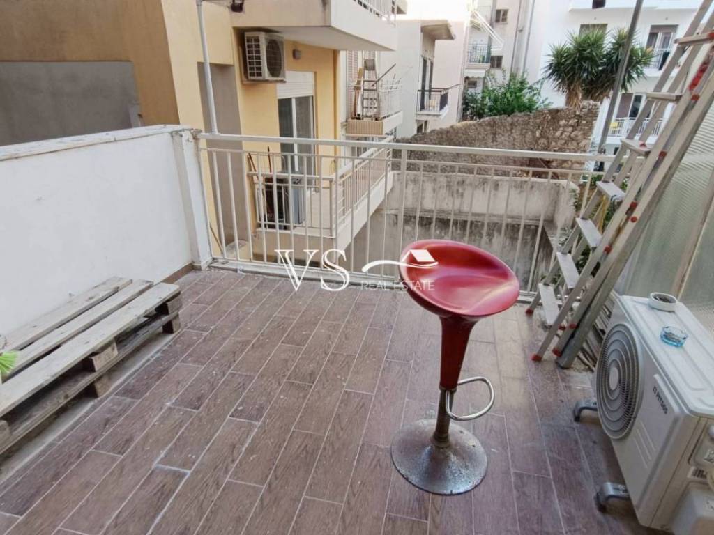 Θέα απο μπαλκόνι