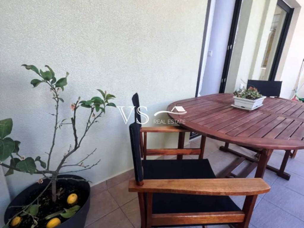 Θέα απο μπαλκόνι