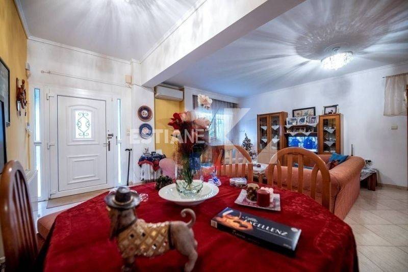 Σαλοκουζίνα