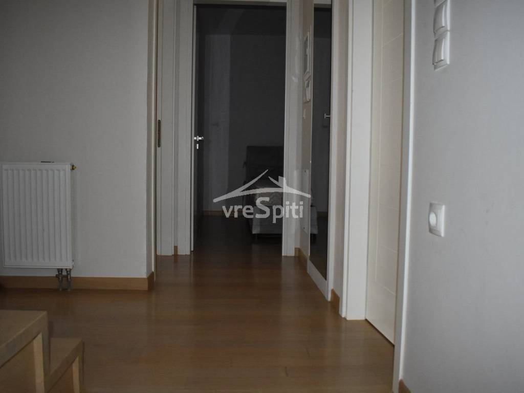 ΕΠΑΝΩ ΕΠΙΠΕΔΟ