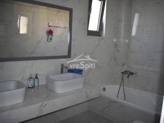 ΟΙΚΟΓΕΝΕΙΑΚΟ ΛΟΥΤΡΟ